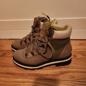 Sorel hiking boots